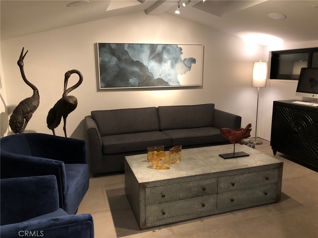 Emerald Bay (EB) - Residential Lease