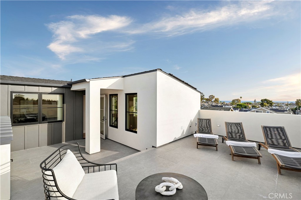 715 1/2 Poinsettia Avenue, Corona Del Mar CA 92625 - Photo 19
