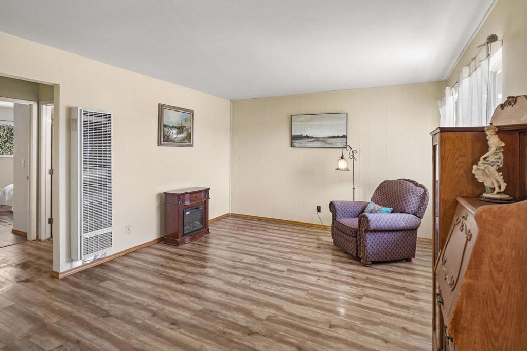 563 Argos Circle