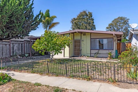 Photo of 563 Argos Circle, Watsonville, CA 95076 (MLS # ML82057506)