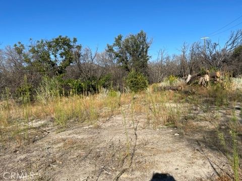 Photo of 55 Cedar Tree LN, Oroville, CA 95966 (MLS # OR26107390)