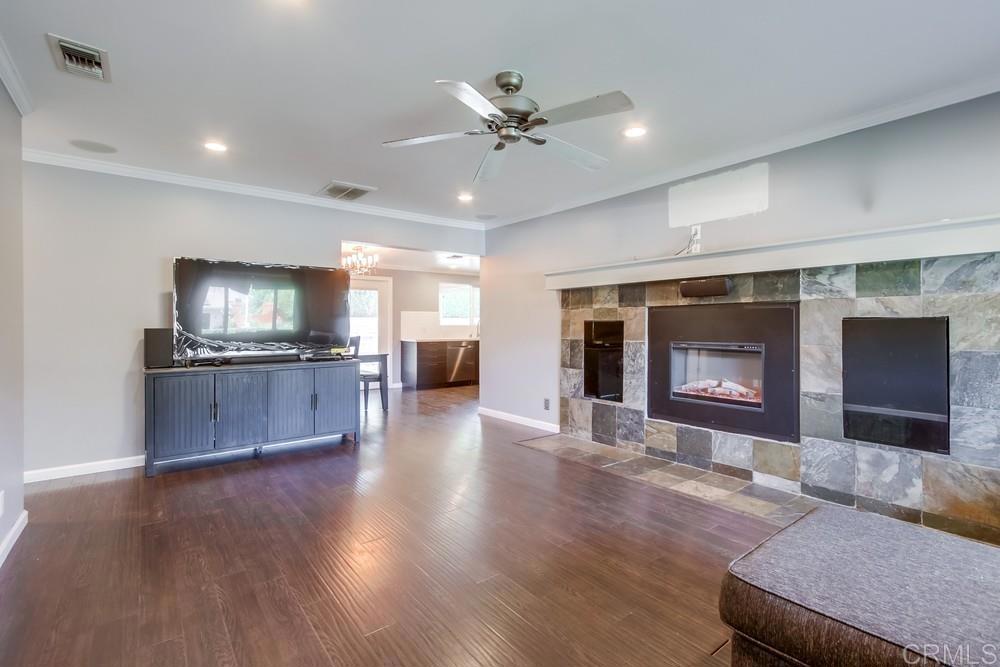 13522 Utopia Road
