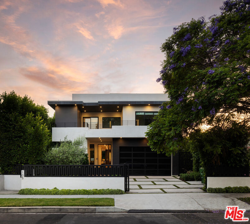 105 S Laurel Avenue