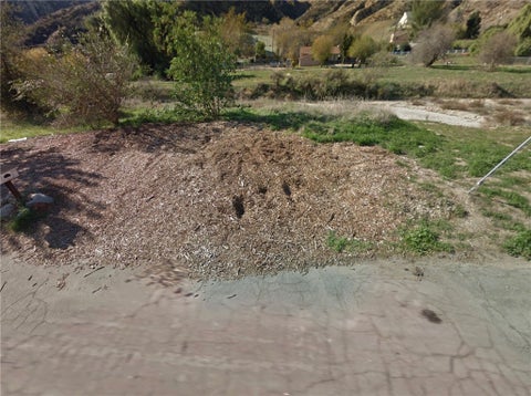 Photo of 0 Lincoln Ave, Val Verde, CA 91384 (MLS # AR26138696)