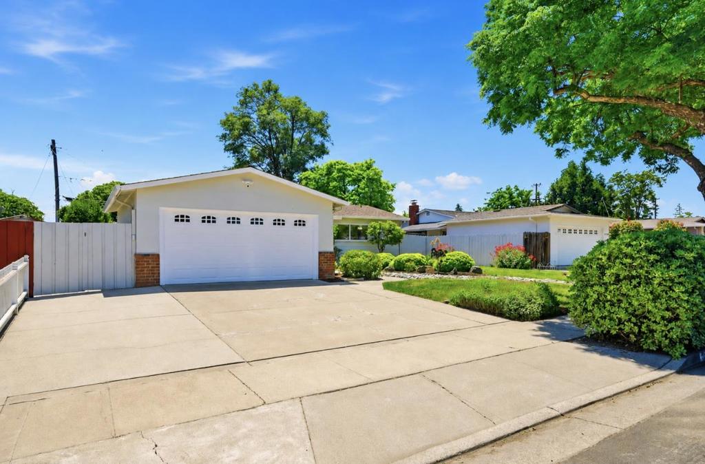 1058 Denver Drive