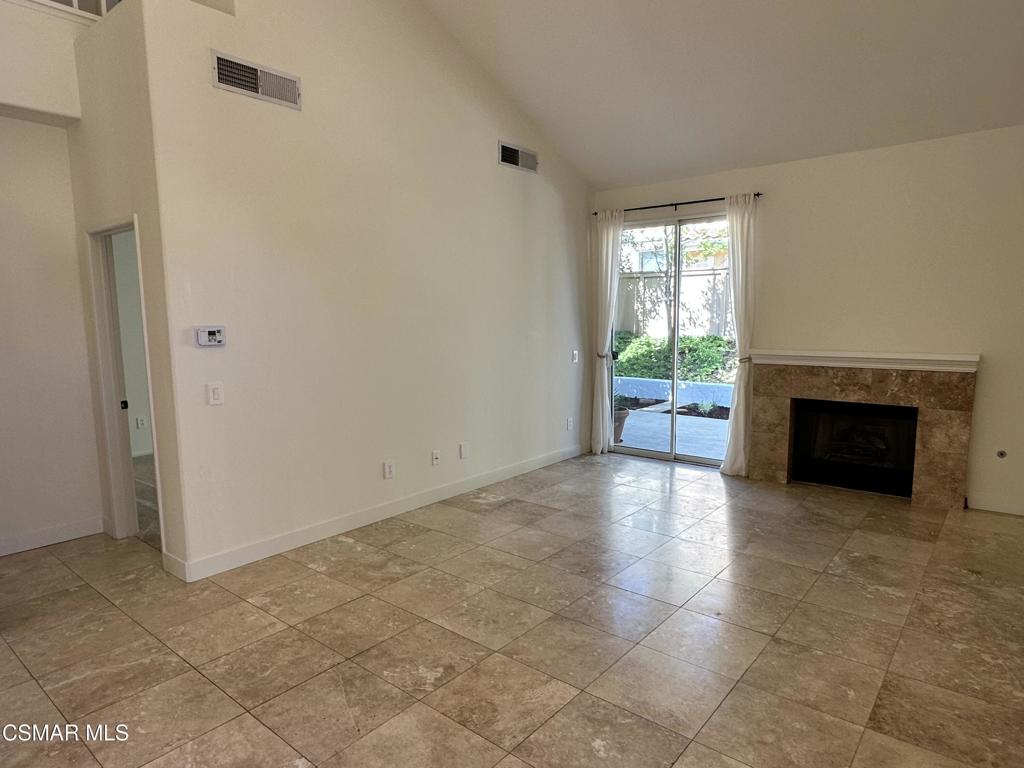 Capri West Oaks Park-832 - 832 - Residential Lease