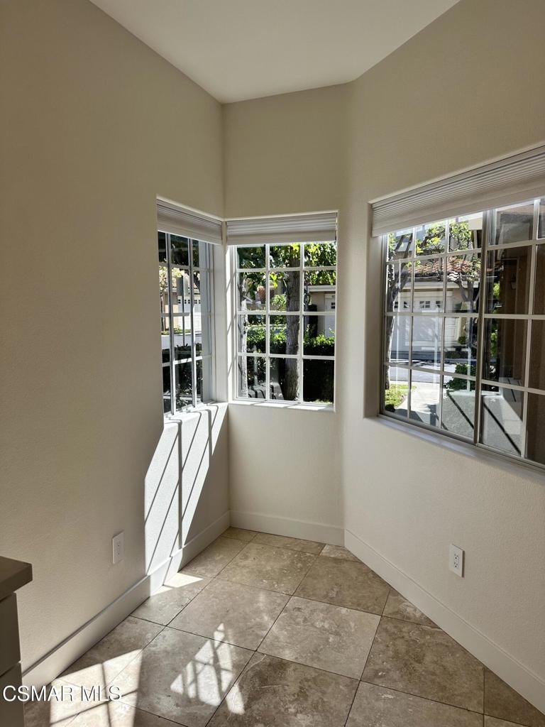 Capri West Oaks Park-832 - 832 - Residential Lease