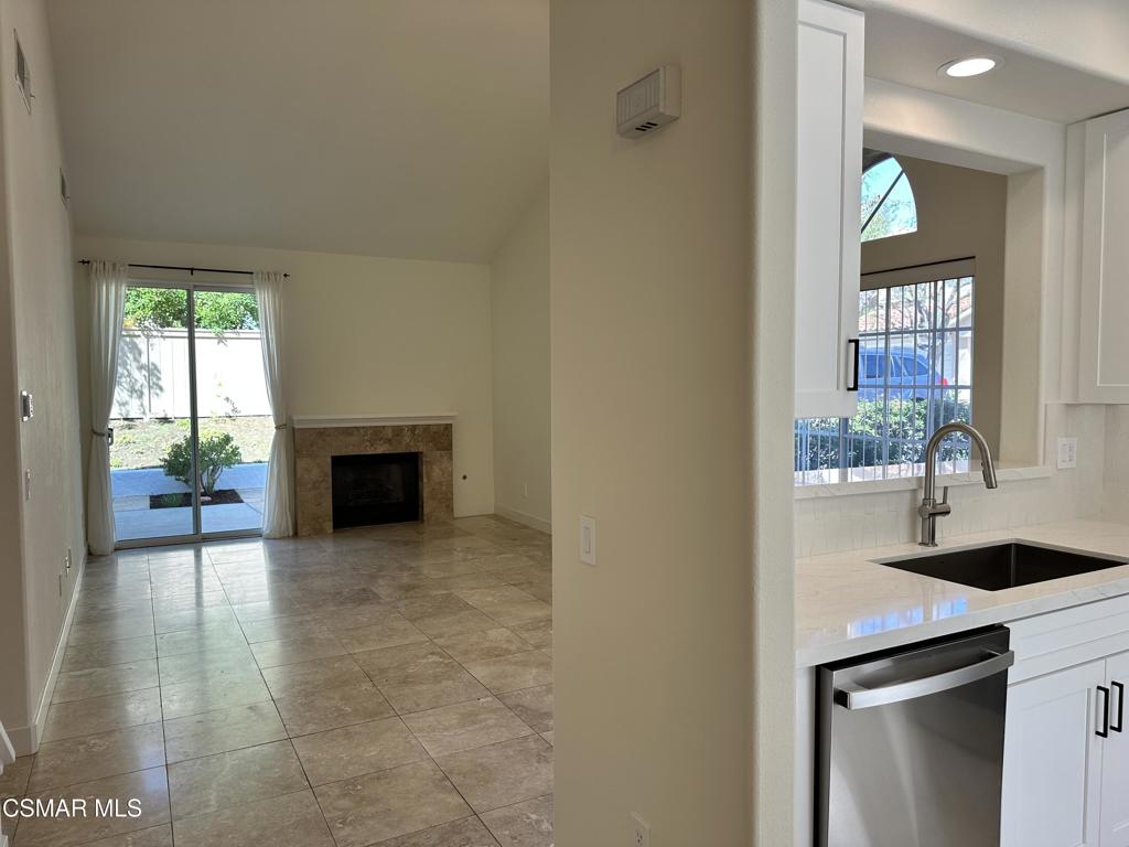 Capri West Oaks Park-832 - 832 - Residential Lease