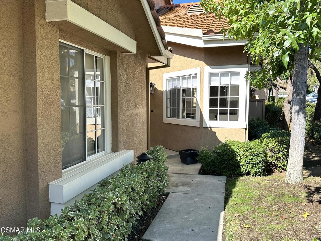 Capri West Oaks Park-832 - 832 - Residential Lease
