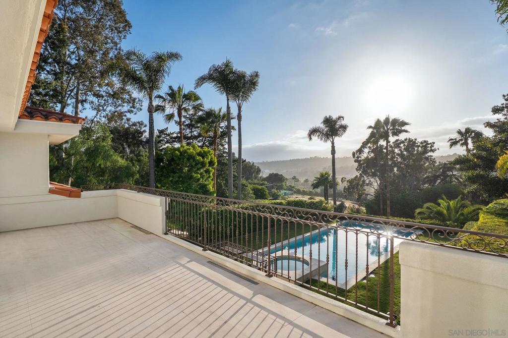 Rancho Santa Fe - Residential