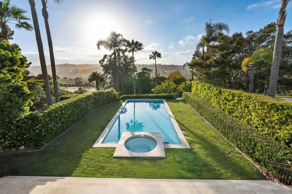 Rancho Santa Fe - Residential