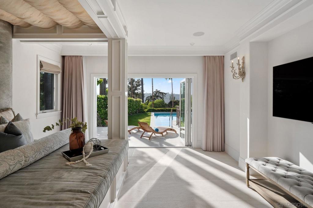 Rancho Santa Fe - Residential