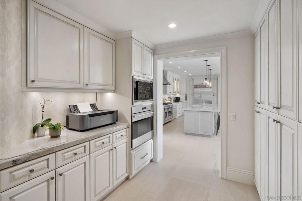 Rancho Santa Fe - Residential