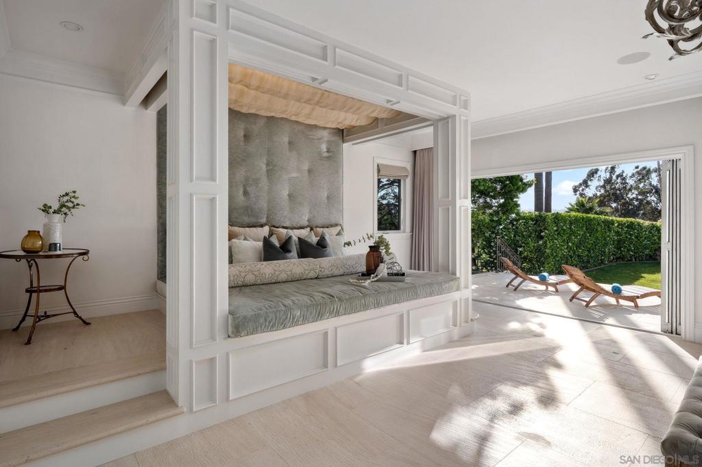 Rancho Santa Fe - Residential