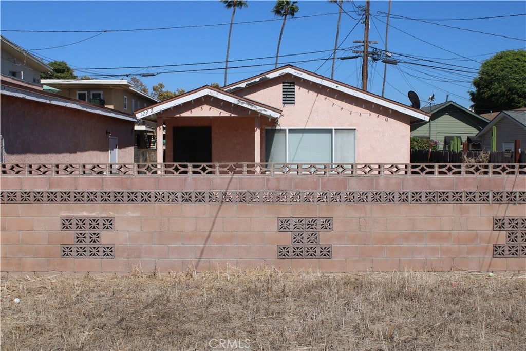 122 S West