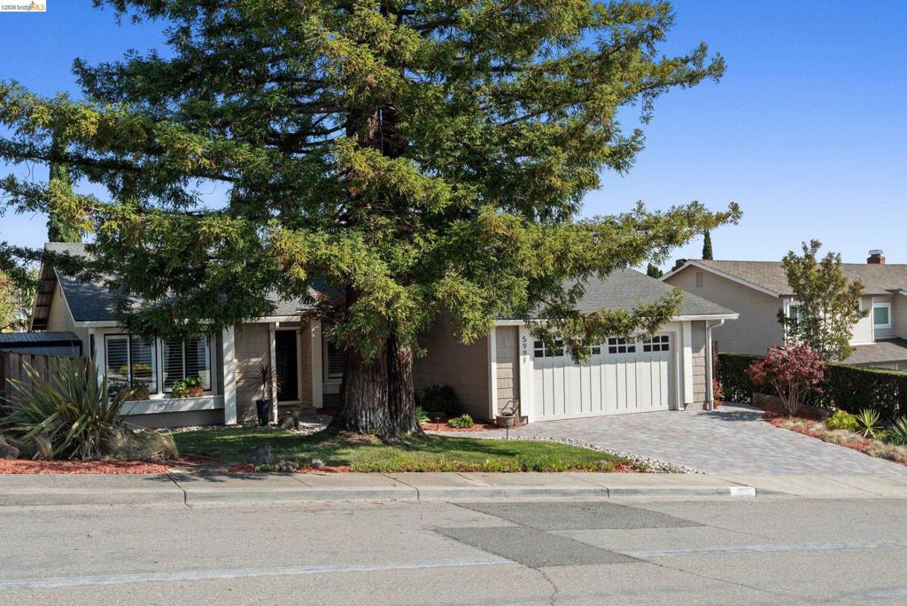 5991 Skyfarm Dr