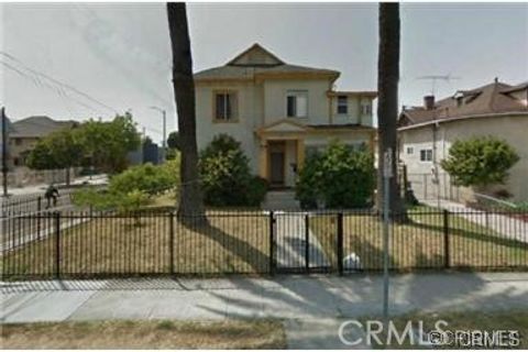 Photo of 1153 S Westlake Ave S, Los Angeles, CA 90006 (MLS # DW26016671)