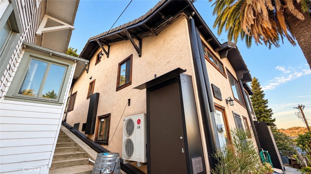 Properties 3 405 Isabel