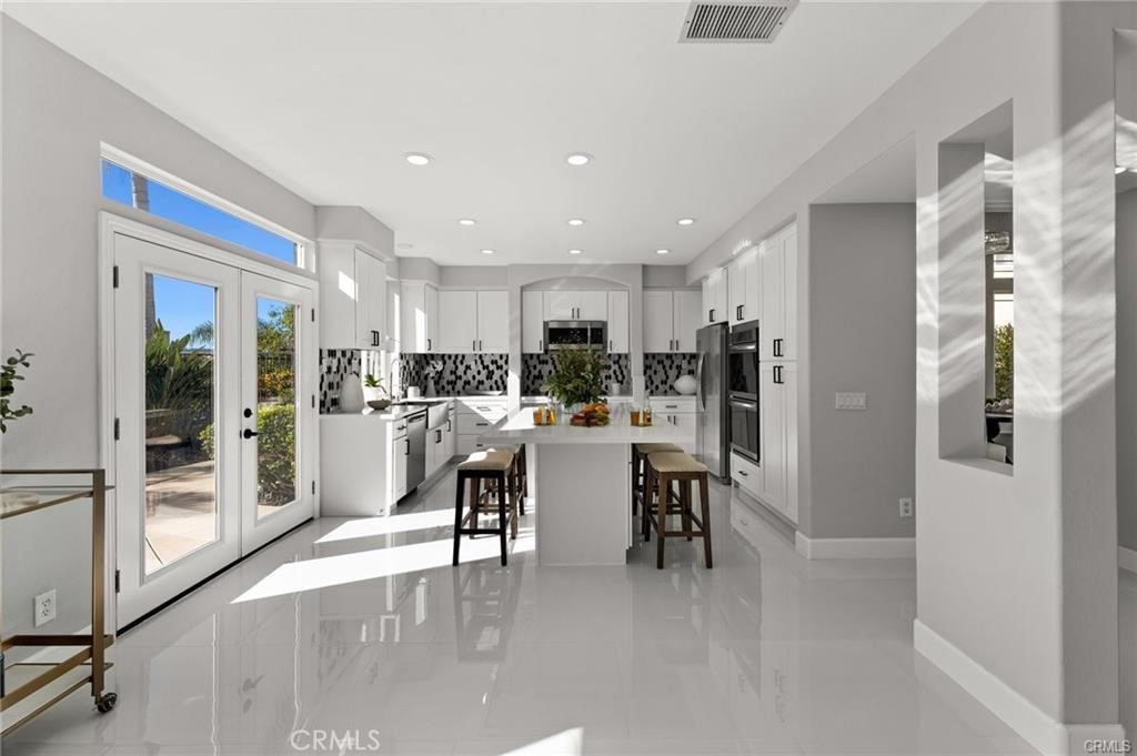 San Joaquin Hills - Residential Lease