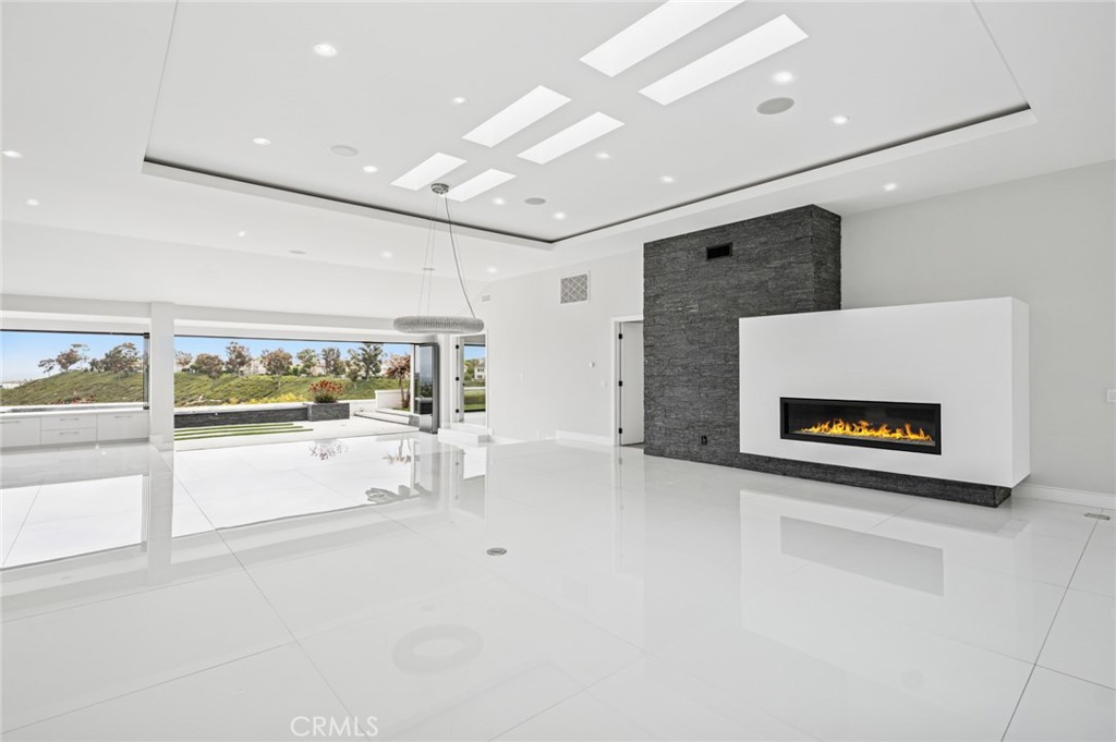 48 Drakes Bay Drive