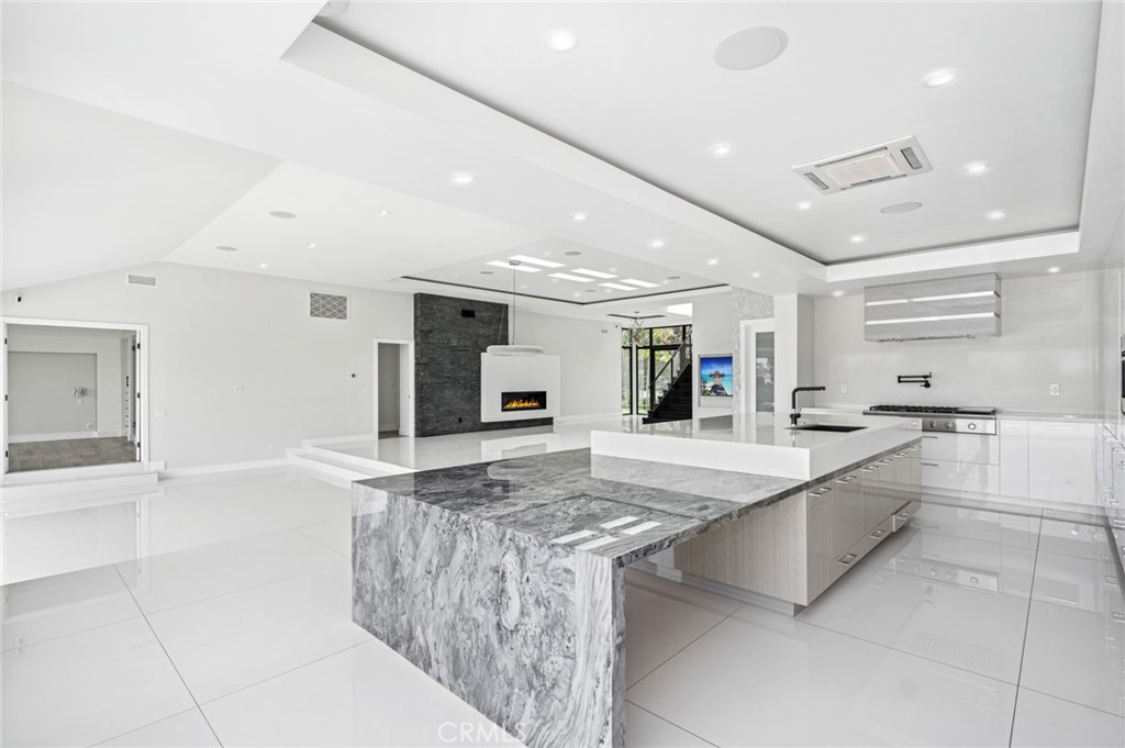 Spyglass Hill Custom (SPYC) - Residential Lease