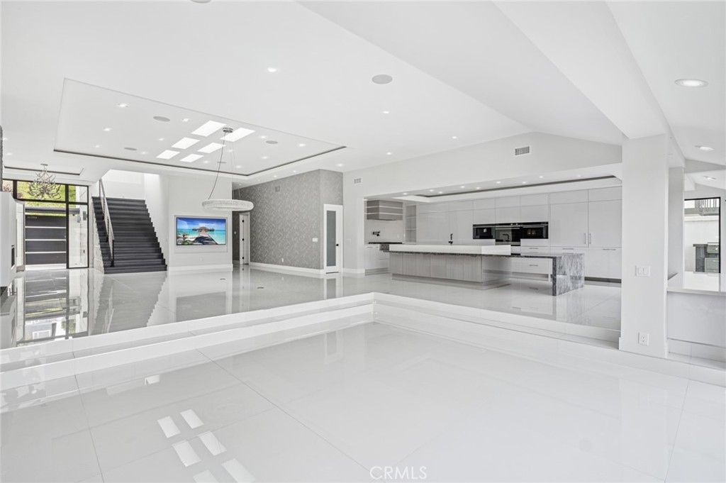 Spyglass Hill Custom (SPYC) - Residential Lease