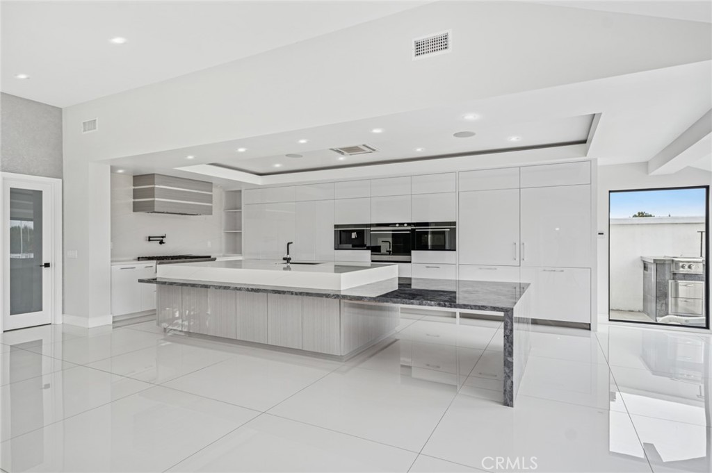 Spyglass Hill Custom (SPYC) - Residential Lease