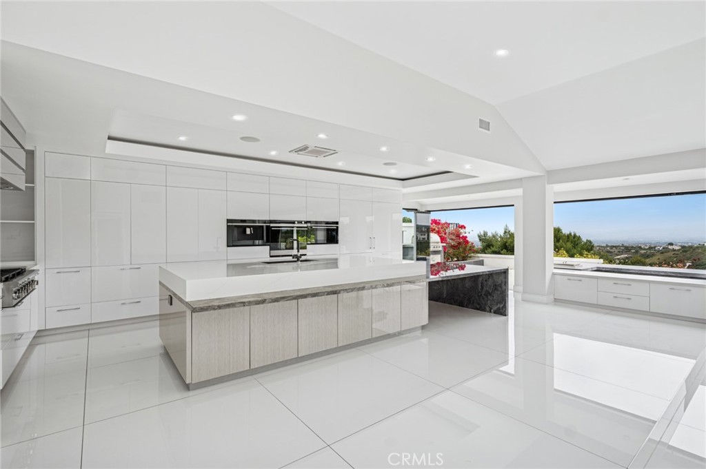 Spyglass Hill Custom (SPYC) - Residential Lease