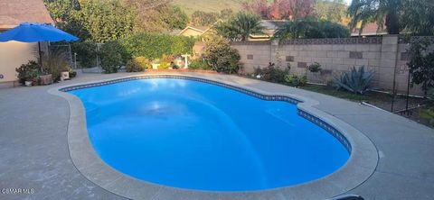 Photo of 1572 Dover Avenue, Thousand Oaks, CA 91360 (MLS # 226000433)