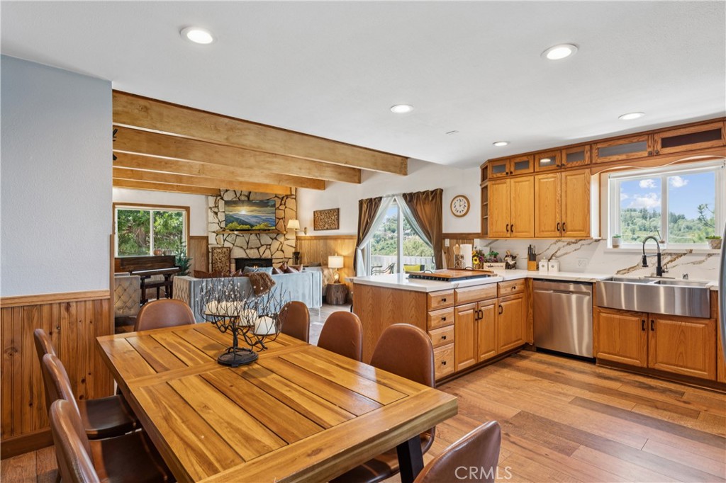 1243 Grass Valley