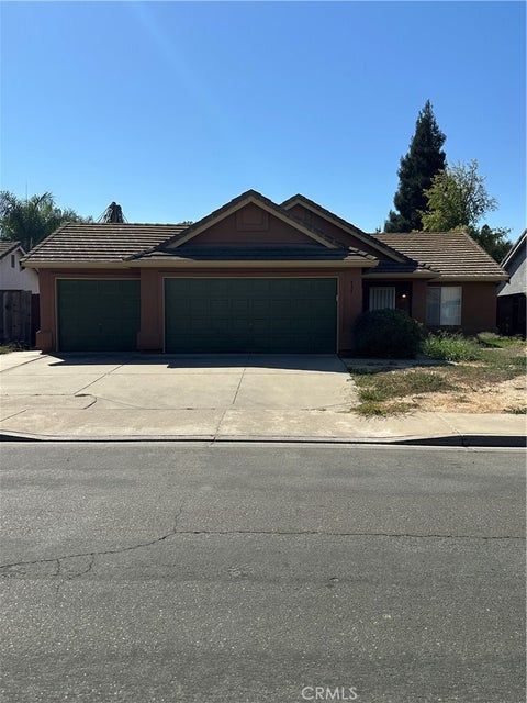 Photo of 434 Occidental Court, Merced, CA 95348 (MLS # MC26210474)