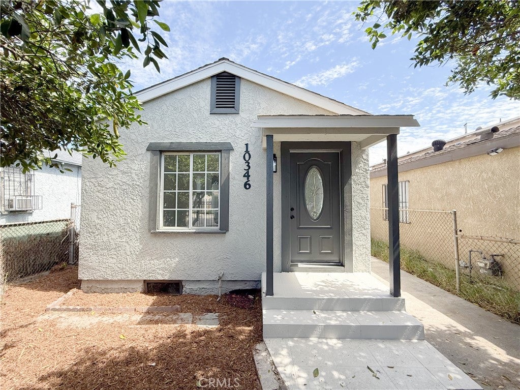 10346 Kalmia Street, Los Angeles CA 90002