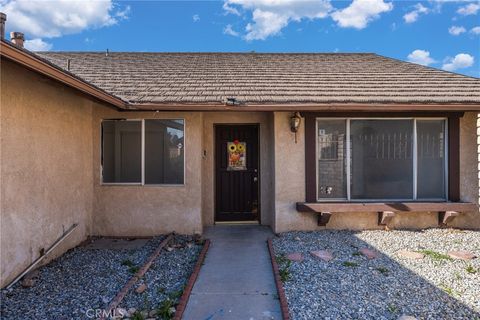 Photo of 13802 Red Hill Pl, Victorville, CA 92395 (MLS # CV26057495)