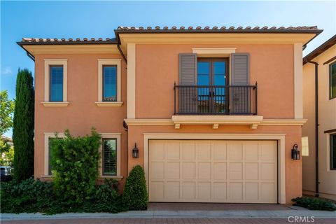 Photo of 141 Dolci, Irvine, CA 92602 (MLS # OC25227571)