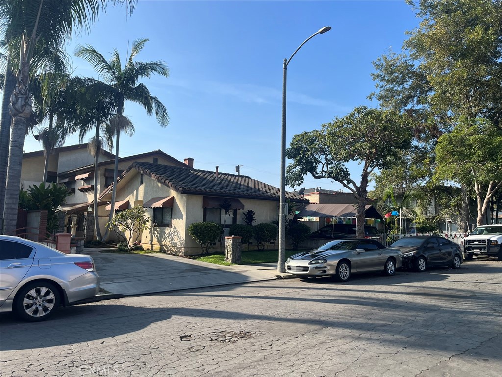 246 E Hullett Street