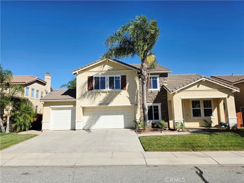 Photo of 1068 Nighthawk Place, Beaumont, CA 92223 (MLS # IG26215786)