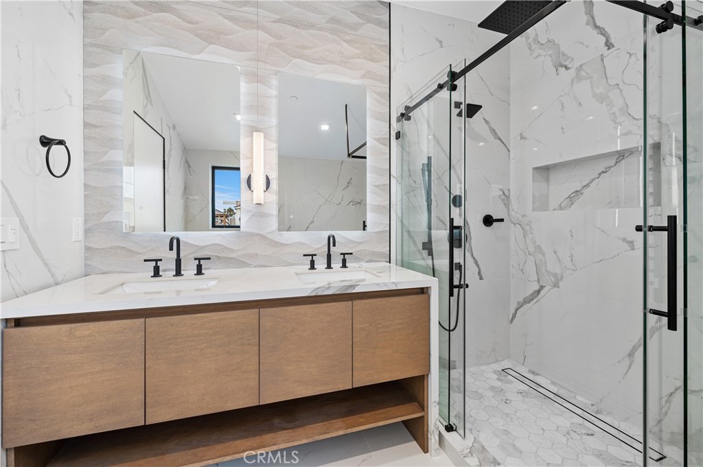 West Newport Beach (WSNB) - Residential Lease