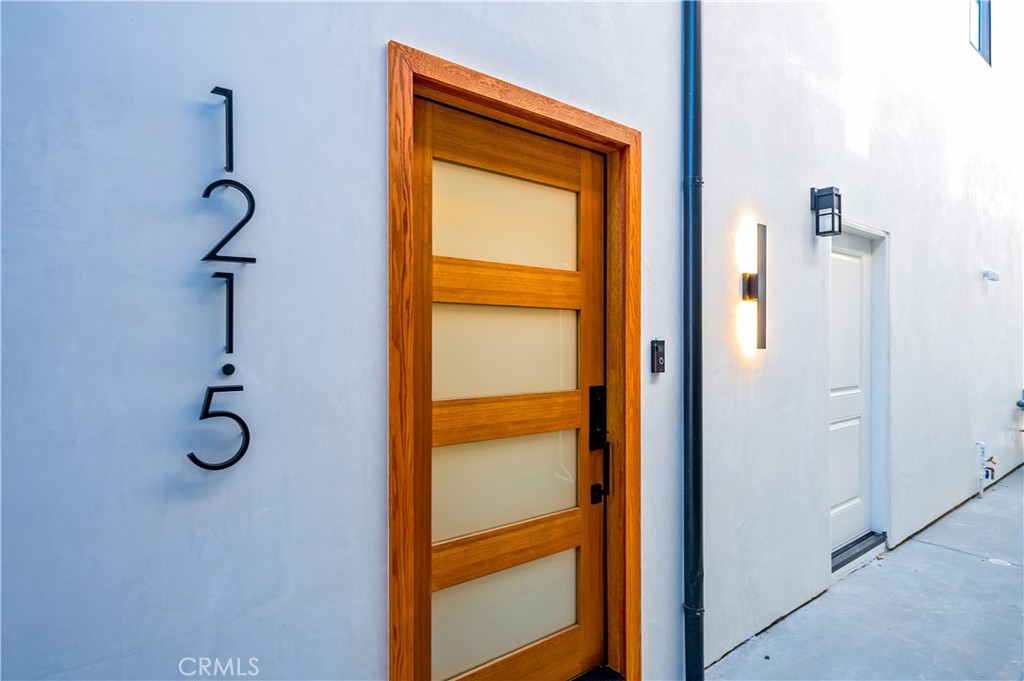 West Newport Beach (WSNB) - Residential Lease