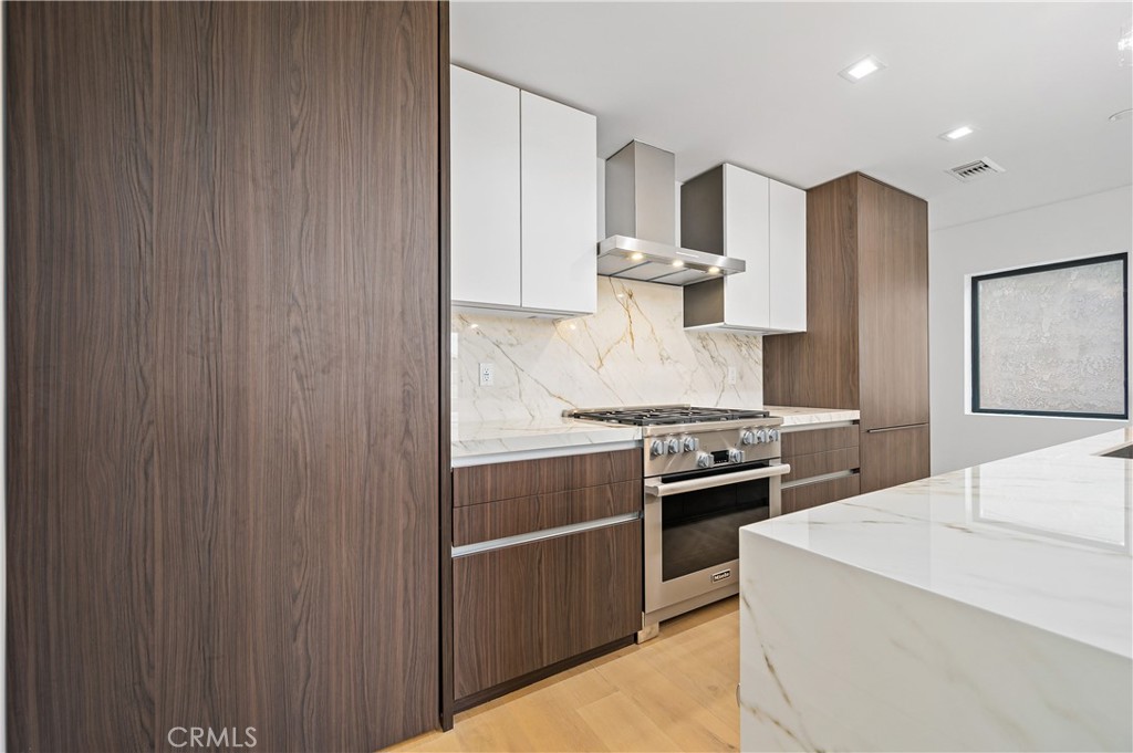 West Newport Beach (WSNB) - Residential Lease