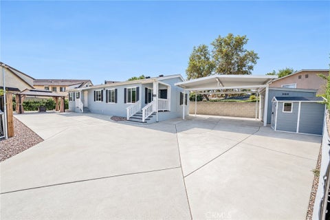 Photo of 1169 GREENHILL Way, Corona, CA 92882 (MLS # IG26198443)