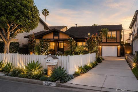 Photo of 3209 Clay Street, Newport Beach, CA 92663 (MLS # PW26148166)