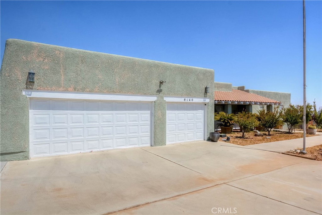 8140 Del Court