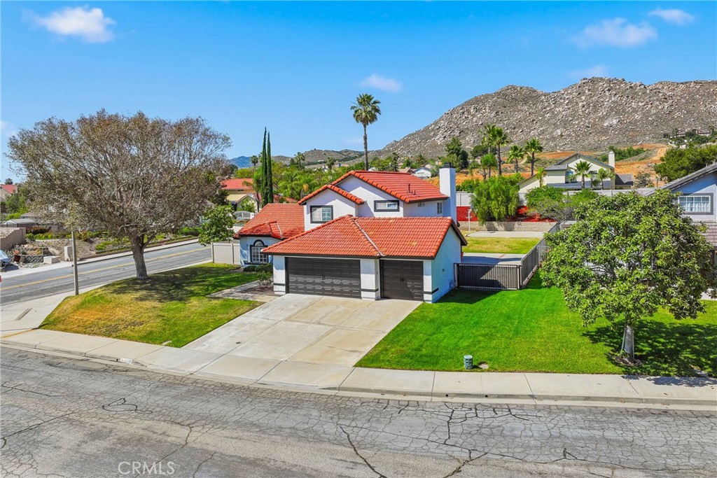 25708 Poplar Court