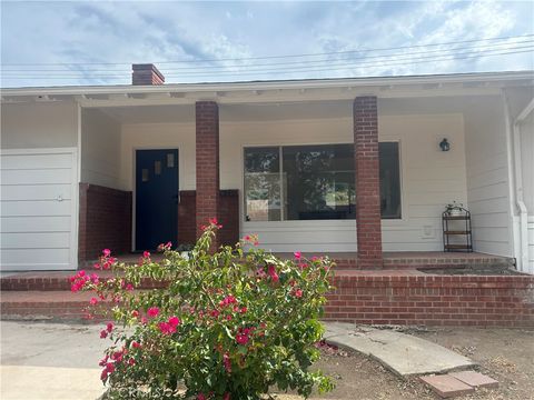 33140 Buena Vista Street Lake Elsinore CA 92530