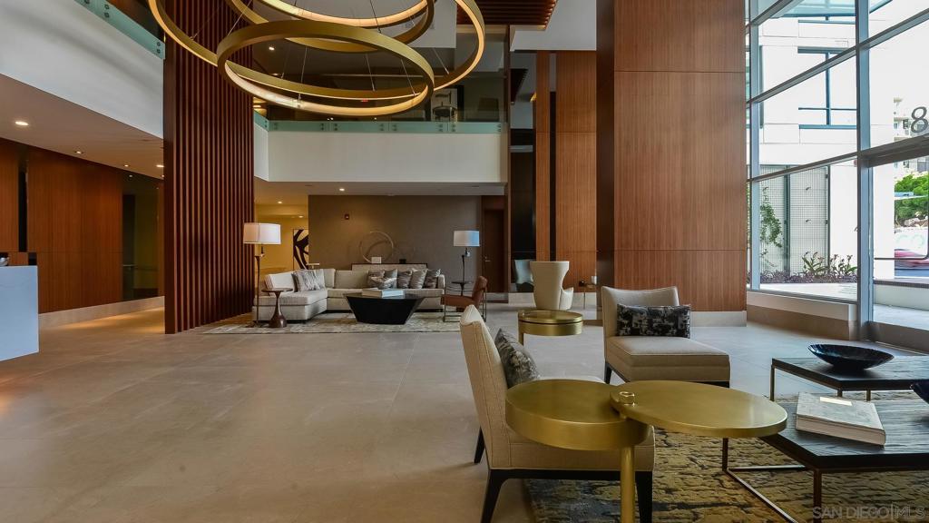 Downtown - Residential Lease