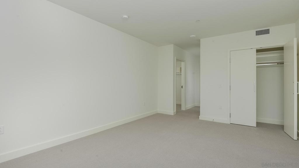 Downtown - Residential Lease