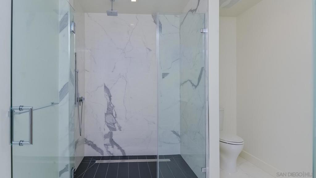 Downtown - Residential Lease