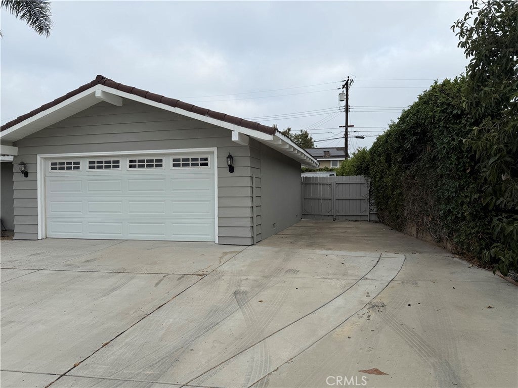 13761 Carlsbad