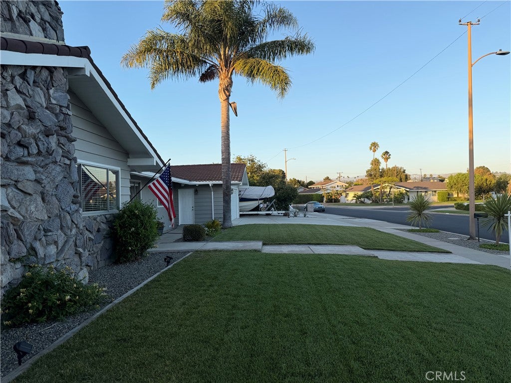 13761 Carlsbad