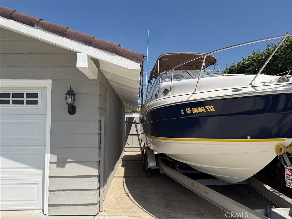 13761 Carlsbad